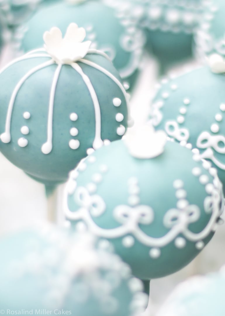 Blue Piped Cakepops